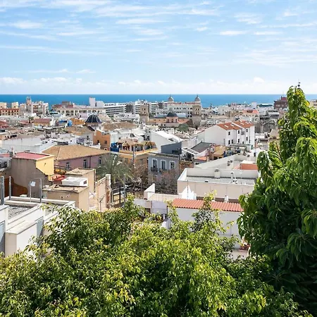 Casita Kunterbunt * Alicante